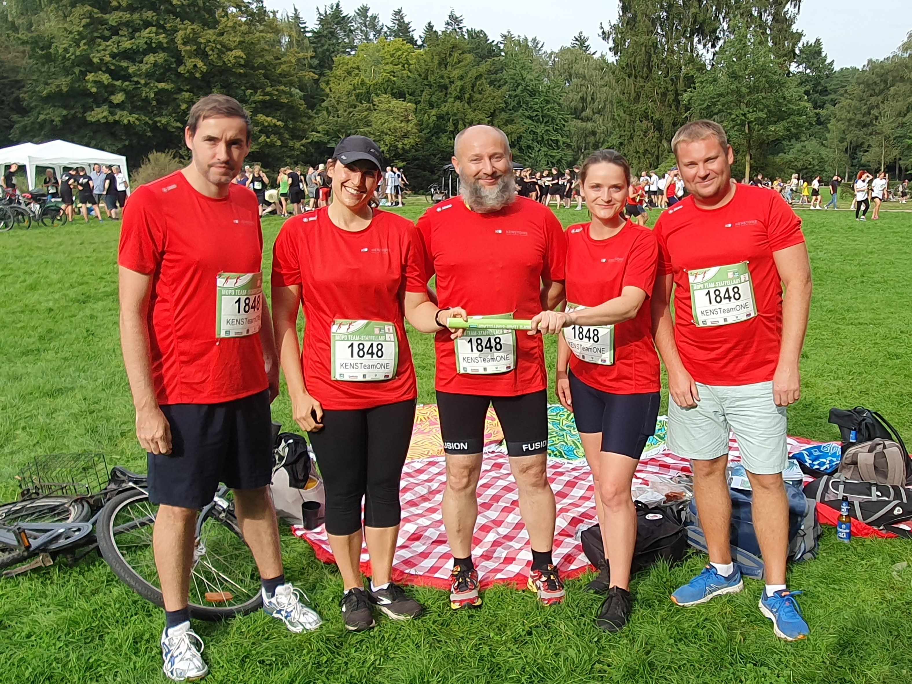 4 Läuferinnen und Läufer KENSTONE Team Hamburg 2023
